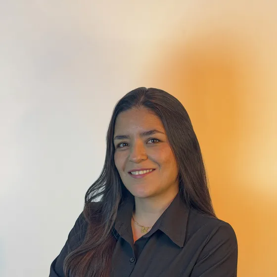 Lais, da equipe da D.S.C. Seminovos